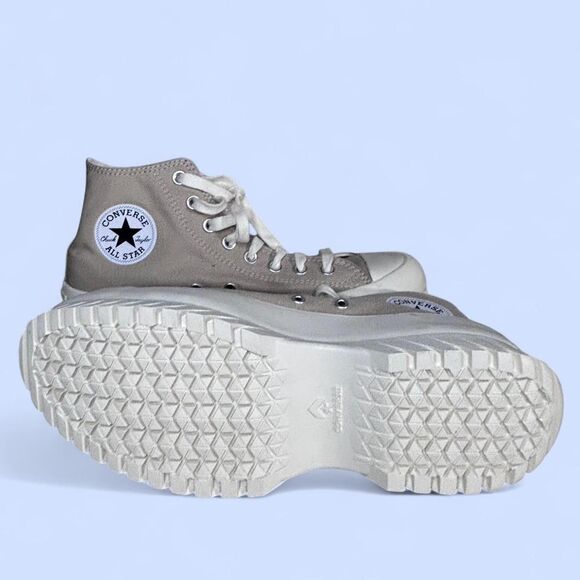 Converse Unisex Chuck Taylor All Star Lugged 2.0 High Top Men 9/Women 11 - Picture 6 of 7